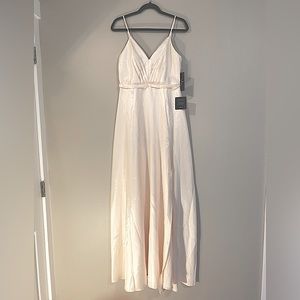 Lulu‘s cream dress high slit women’s medium spaghetti straps